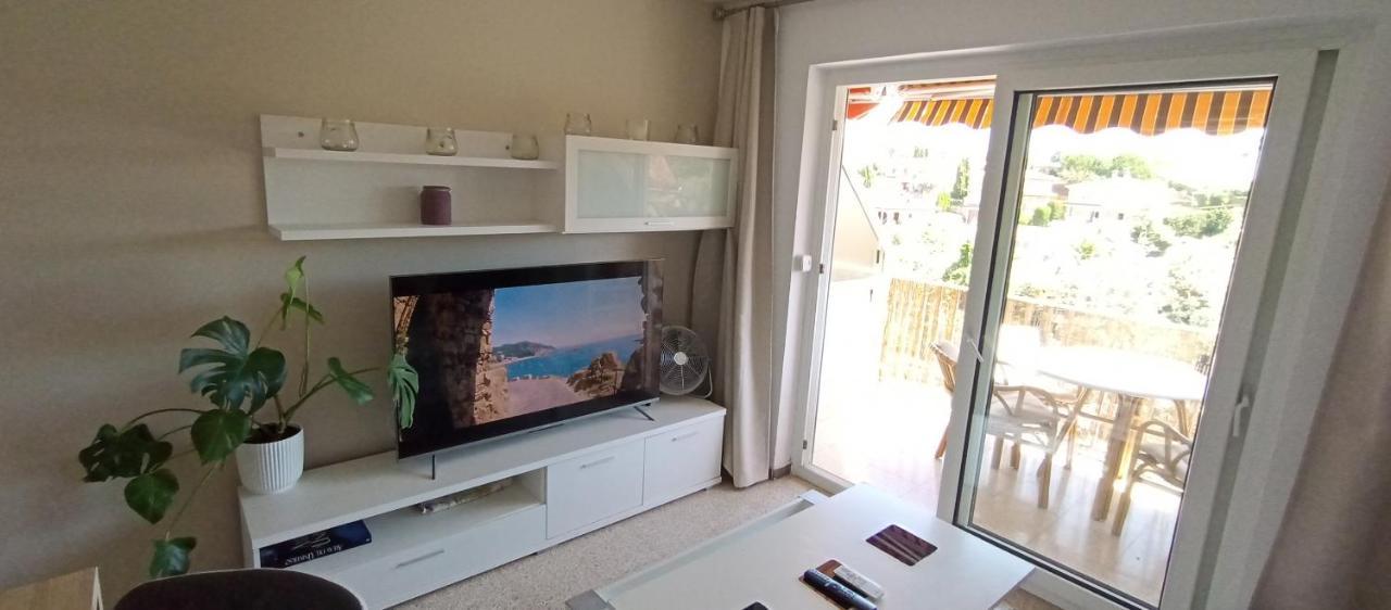 Apartment Remo Just Entirely Remodeled Lloret de Mar Kültér fotó